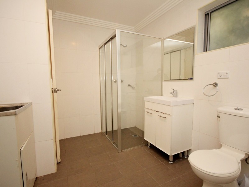 2/32 Lane Street, Wentworthville NSW 2145