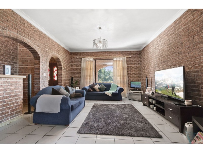 155 Aldington Road, Kemps Creek NSW 2178