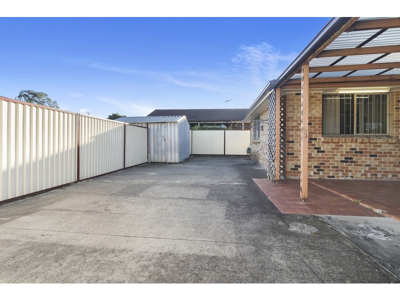 9 Marciano Close, Edensor Park NSW 2176