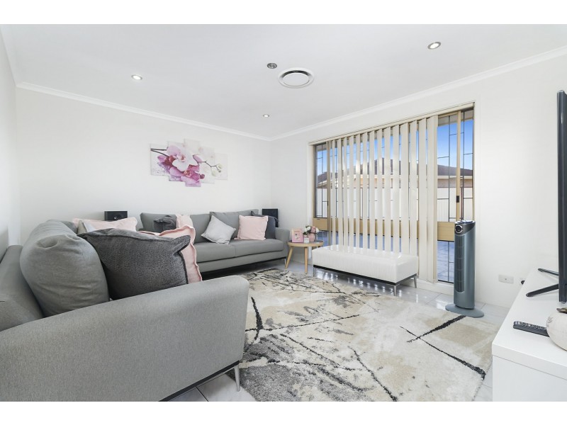 9 Marciano Close, Edensor Park NSW 2176