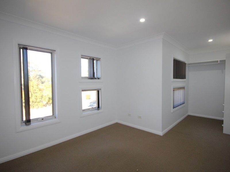 2/620 Polding Street, Bossley Park NSW 2176