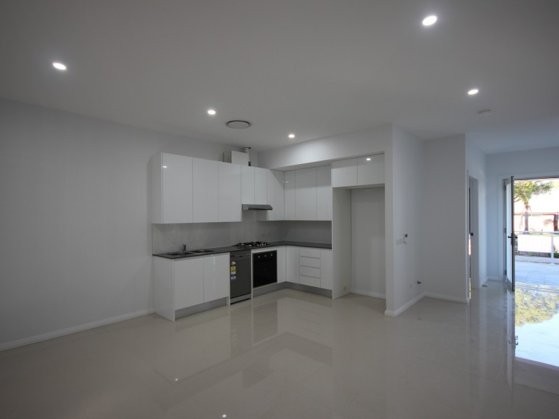 3/620 Polding Street, Bossley Park NSW 2176