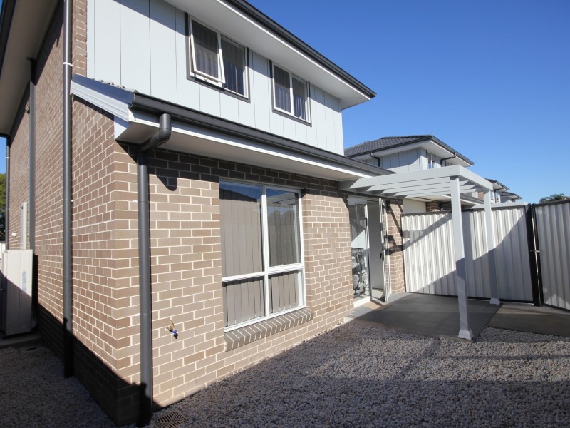 3/620 Polding Street, Bossley Park NSW 2176