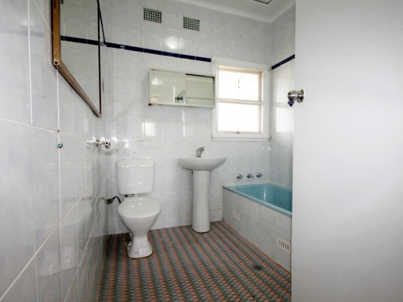 5 Clementson Drive, Rossmore NSW 2557