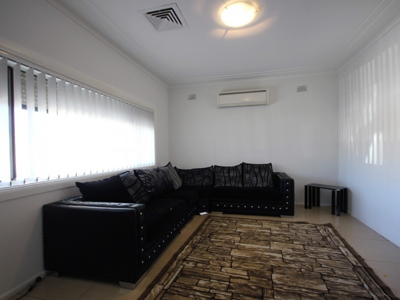 346 Polding Street, Smithfield NSW 2164