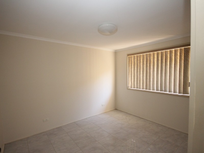 29 Nineveh Crescent, Greenfield Park NSW 2176