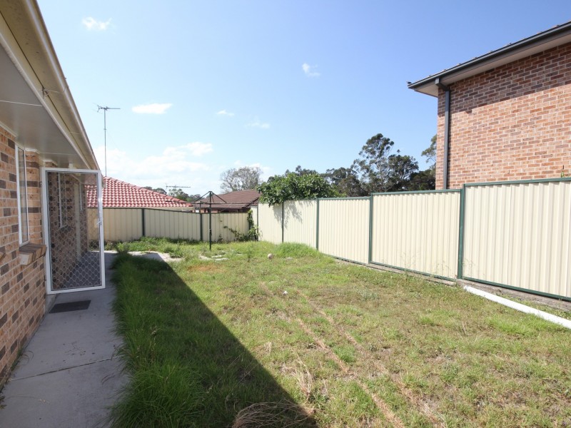 2 Gundagai Crescent, Wakeley NSW 2176