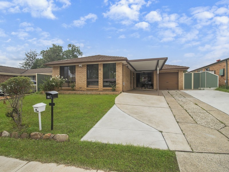 19 Allambie Road, Edensor Park NSW 2176