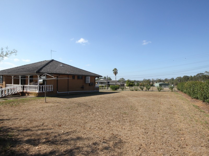 257 Lincoln Road, Horsley Park NSW 2175