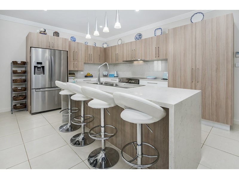 1a Falklands Avenue, Bossley Park NSW 2176