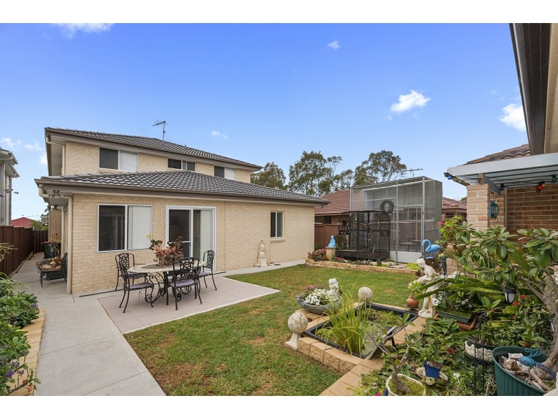 1a Falklands Avenue, Bossley Park NSW 2176
