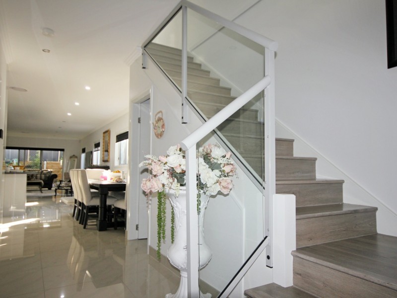 33 Evans Street, Fairfield Heights NSW 2165