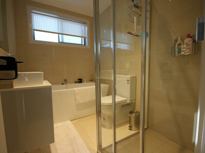 33 Evans Street, Fairfield Heights NSW 2165