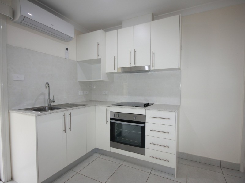 1A Cuthbert Crescent, Edensor Park NSW 2176