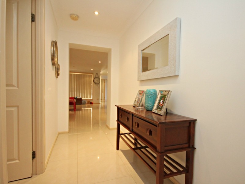 15 Warfield Place, Cecil Hills NSW 2171