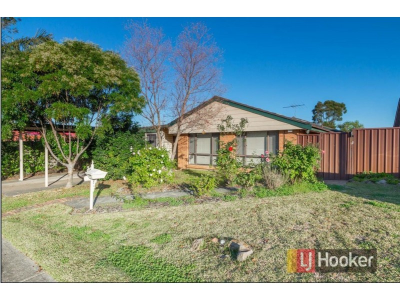 14 Southee Circuit, Oakhurst NSW 2761