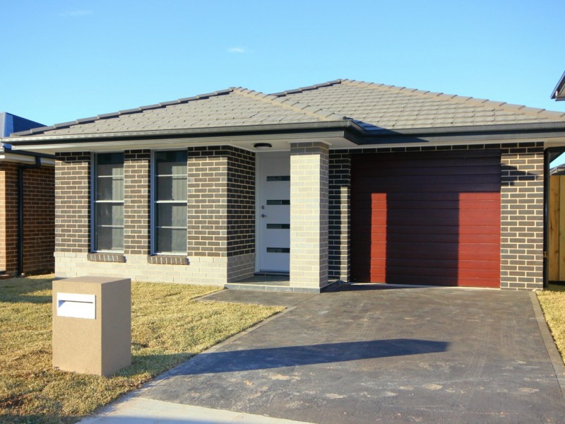 17 Propellor Avenue, Leppington NSW 2179