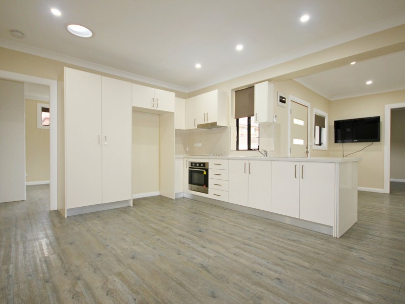 Fairfield West NSW 2165