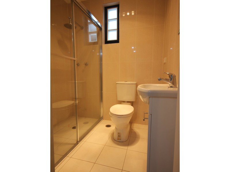 Fairfield West NSW 2165