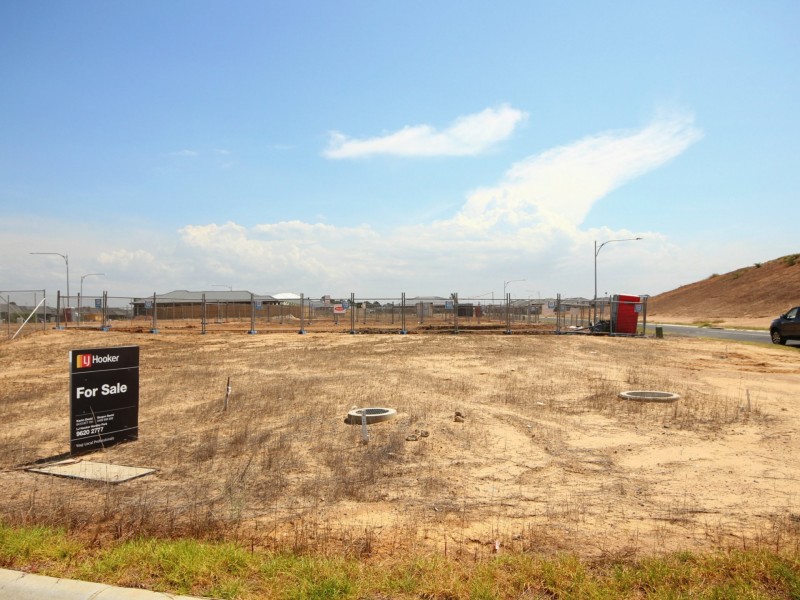 74 Abbott Street, Spring Farm NSW 2570