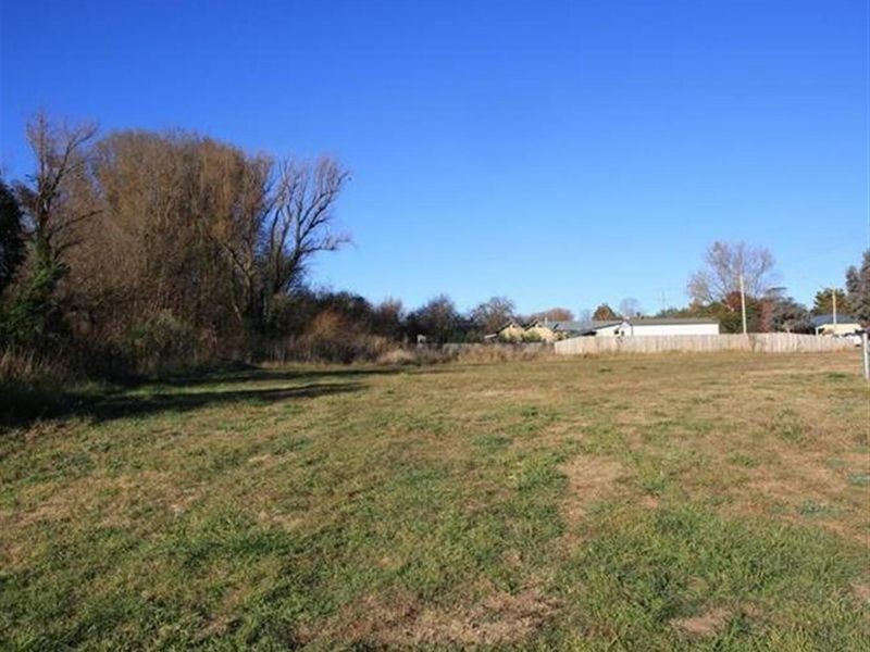 12 Coghill Street, Braidwood NSW 2622