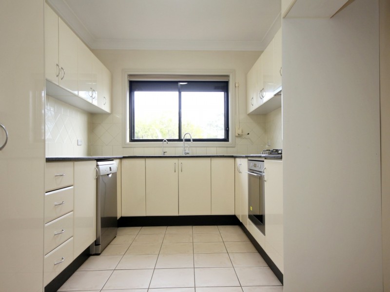 10 Hollywood Street, South Wentworthville NSW 2145