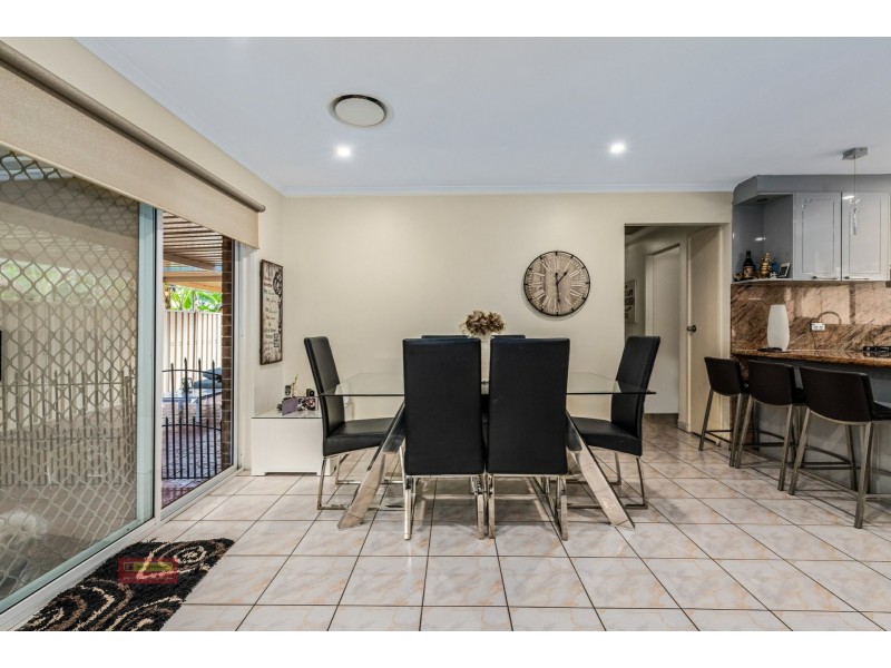 4 Osprey Avenue, Green Valley NSW 2168