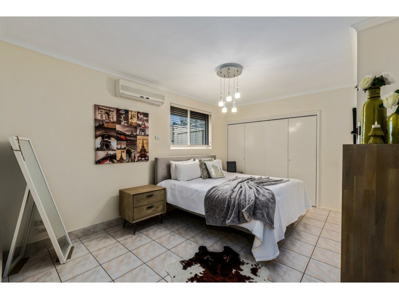 4 Osprey Avenue, Green Valley NSW 2168