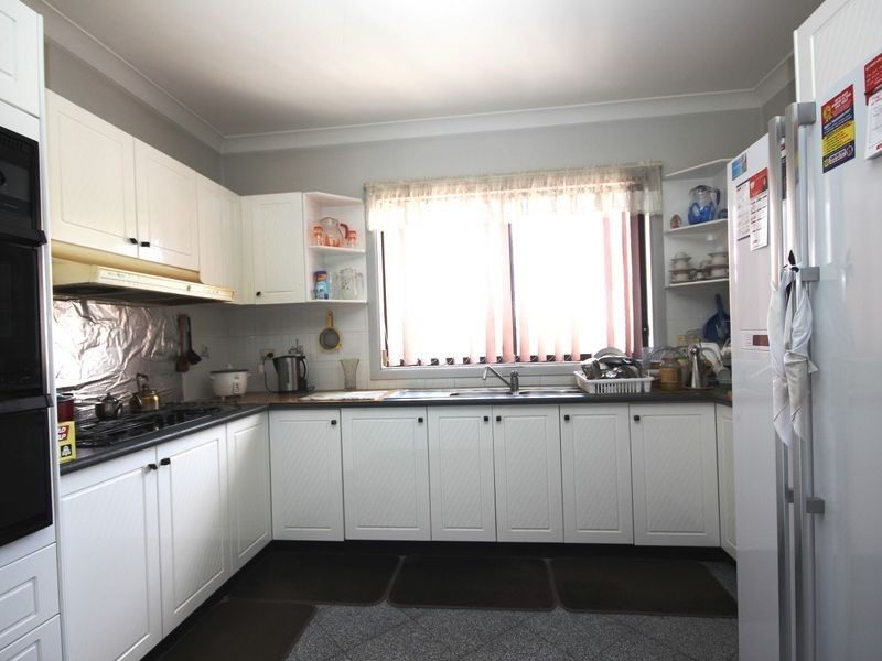 21 Hanwood Place, Edensor Park NSW 2176
