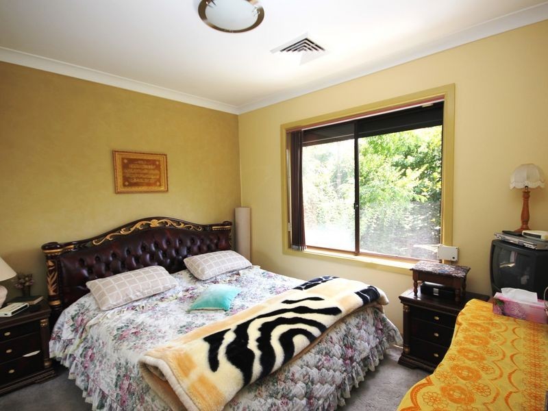 21 Hanwood Place, Edensor Park NSW 2176