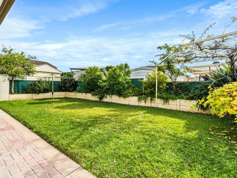26 Woodlands Avenue, Bossley Park NSW 2176