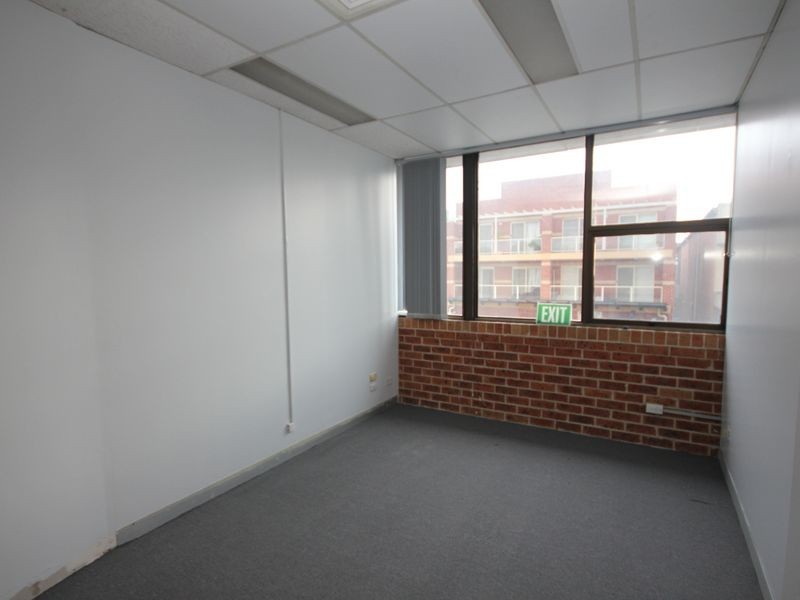 2 William Street, Fairfield NSW 2165