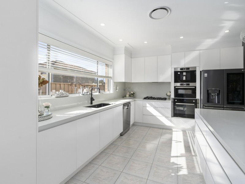 49 First Avenue, Hoxton Park NSW 2171