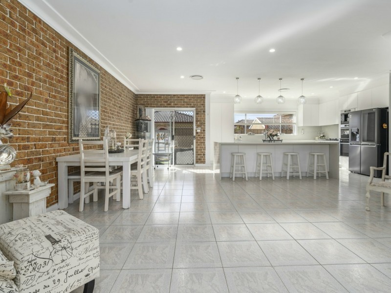 49 First Avenue, Hoxton Park NSW 2171