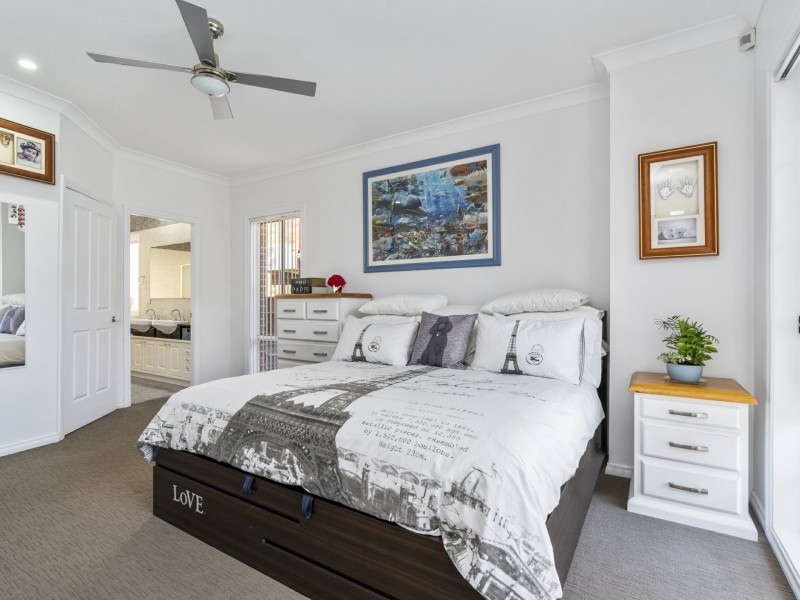 49 First Avenue, Hoxton Park NSW 2171