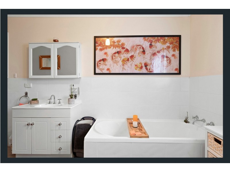 2 Dale Avenue, Liverpool NSW 2170