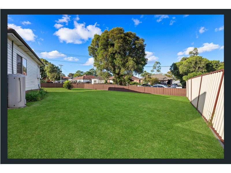 2 Dale Avenue, Liverpool NSW 2170