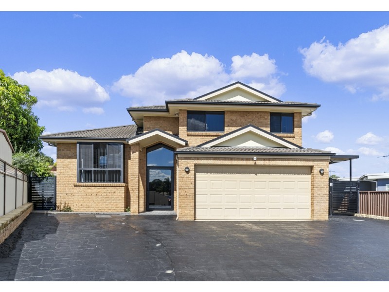 62 Kingfisher Avenue, Bossley Park NSW 2176