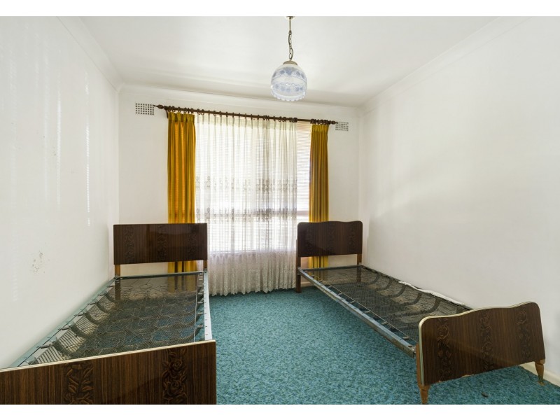 13 Hawkesbury Street, Fairfield West NSW 2165