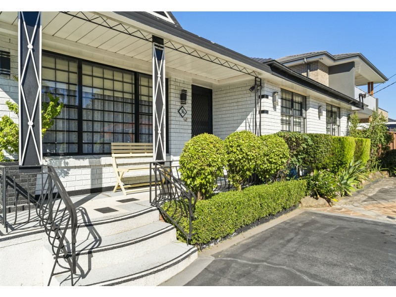 36 Tasman Parade, Fairfield West NSW 2165