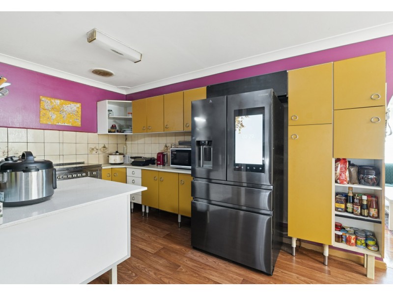 36 Tasman Parade, Fairfield West NSW 2165