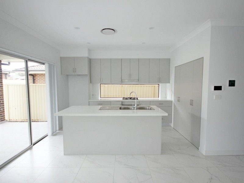 558B Smithfield Road, Greenfield Park NSW 2176