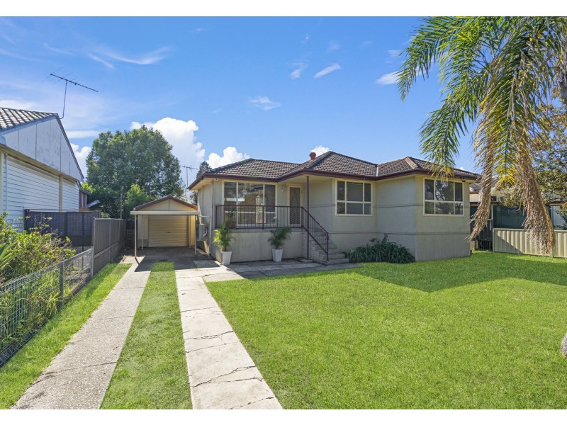 10 Canara Place, Smithfield NSW 2164