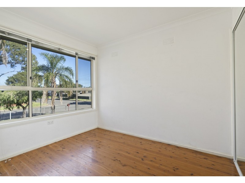 10 Canara Place, Smithfield NSW 2164