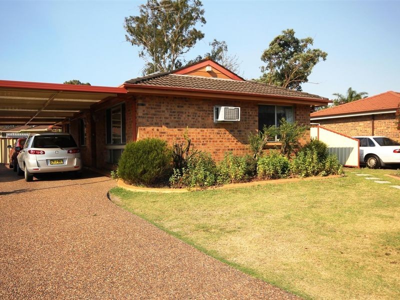 127 Banks Drive, St Clair NSW 2759