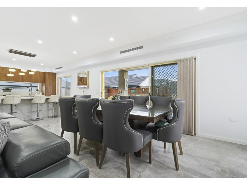 3 Caulfield Close, Currans Hill NSW 2567