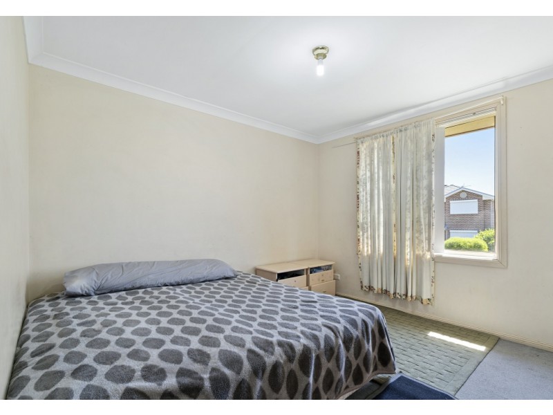 2a Glenalvon Place, West Hoxton NSW 2171