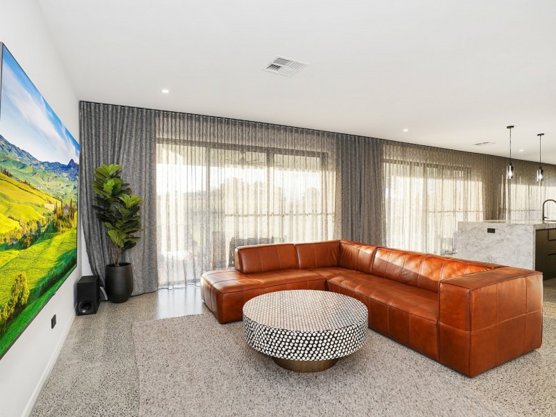 14 Morrissey Place, Horsley Park NSW 2175