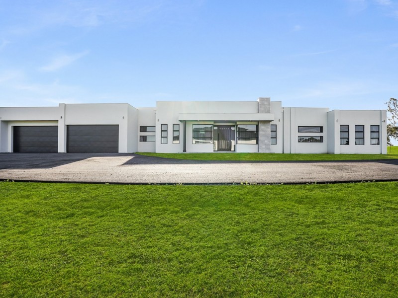 14 Morrissey Place, Horsley Park NSW 2175