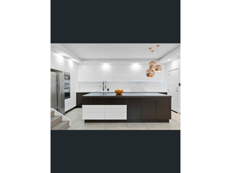 4 Lindsay Place, Mount Pritchard NSW 2170